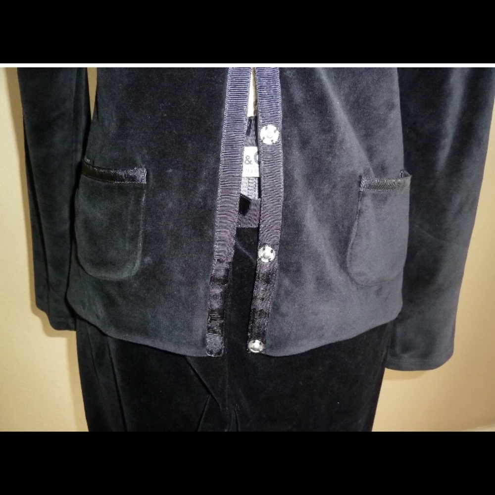 NWOT DOLCE & GABBANA 💯% authentic jrs tracksuit - Picture 4 of 7